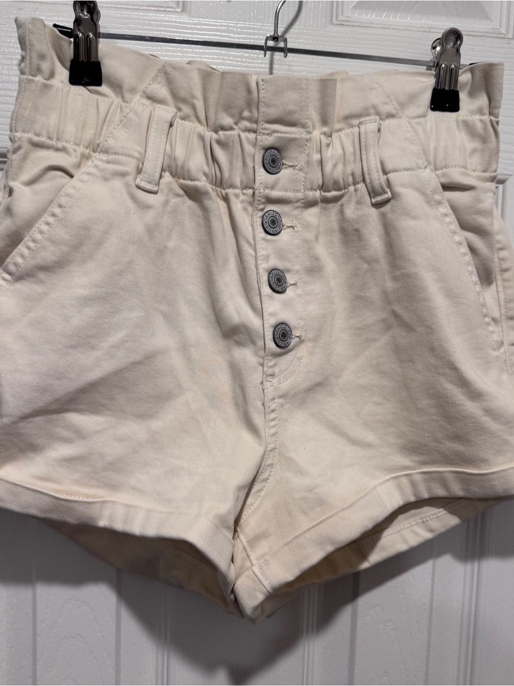 Arizona Jean Company High-Waist Button-Front Shorts in Cream